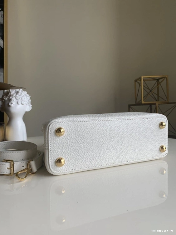 AAA Pruses Bags CAPUCINES VUITTON BB LOUIS 0822